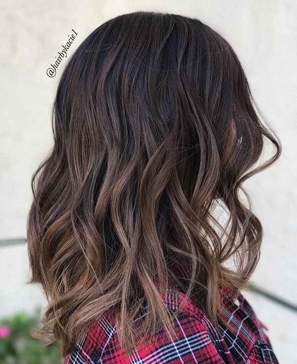 Medium Brown Hairstyles With Highlights