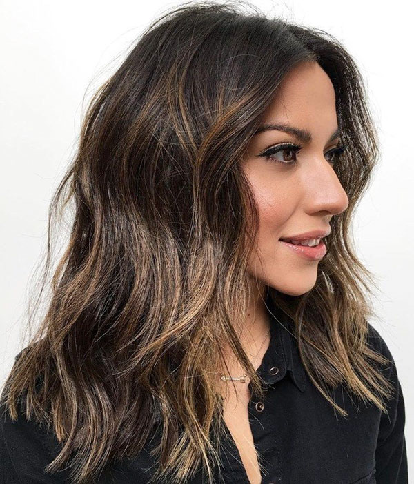 Wavy Hairstyles For Medium Thick Hair